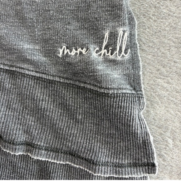Free People M More Chill Tank Top Gray‎ Sleeveless Layered Hem Side Slits Casual - Picture 6 of 10